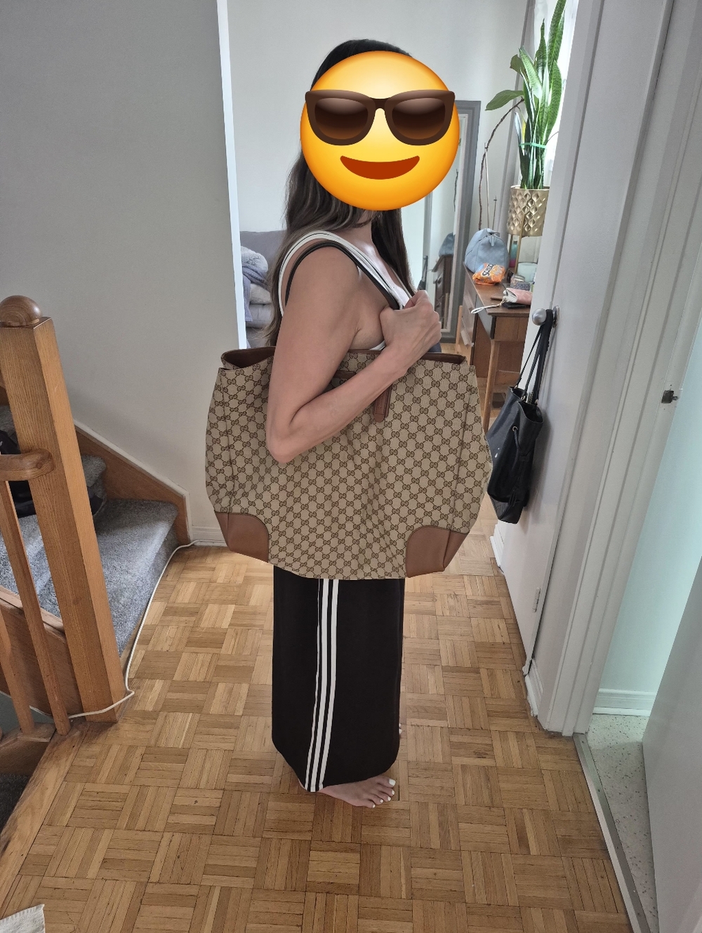 Gucci Monogram Canvas Tote Bag - Picture 16 of 16